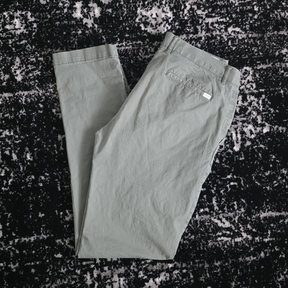 LACOSTE Slim Fit Green Khaki Chino Pants Mens Size 33